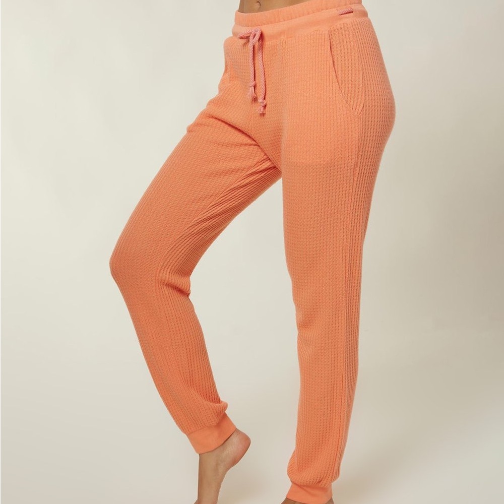 NWT O’Neil Coral Costal Joggers- Size medium